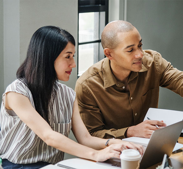 Financial consulting team discussion